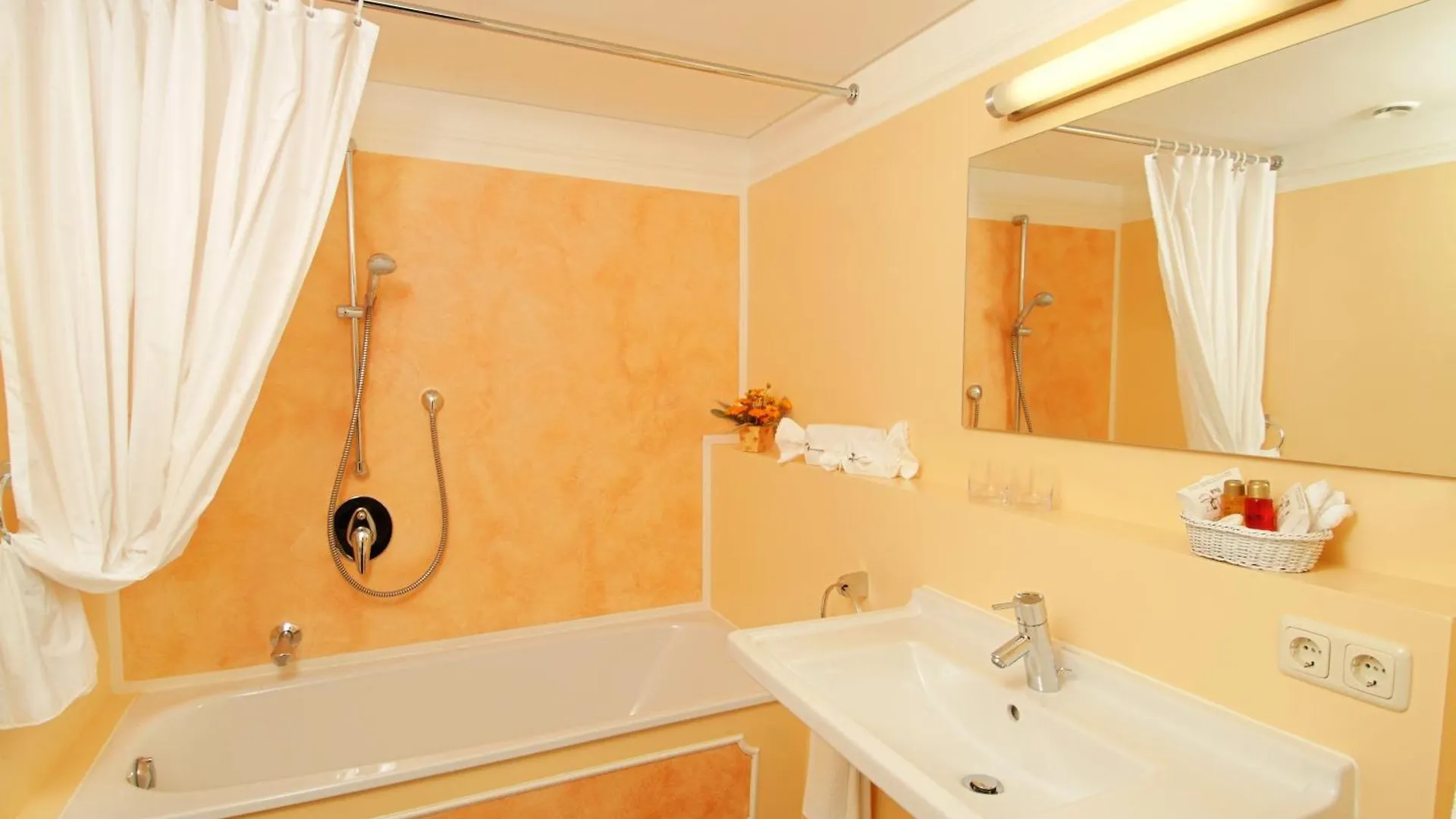 Hotel Leicht Biebelried