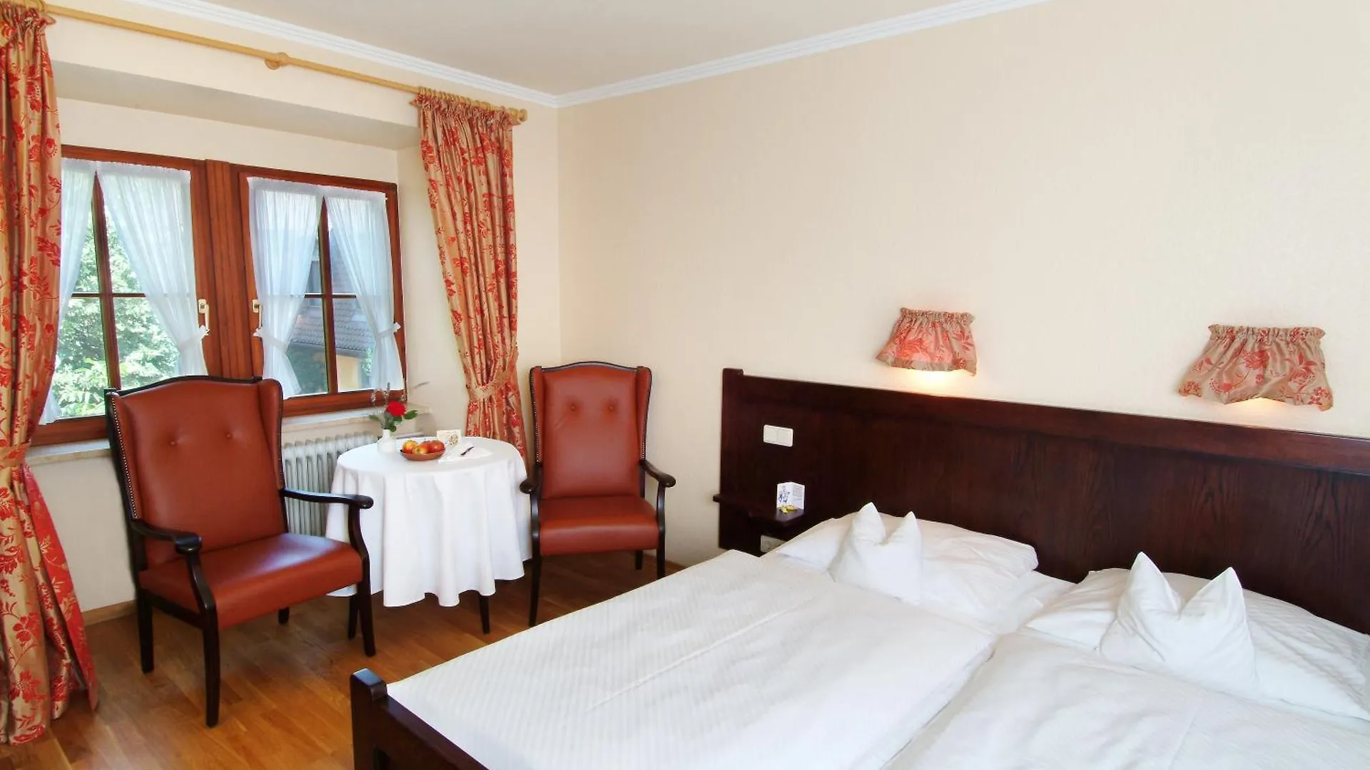 Hotel Leicht Biebelried